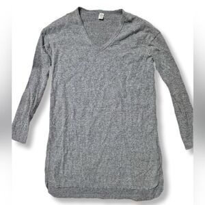 Women's Gray Stretch V-Neck Long Sleeve Ribbed Fitted Sweater